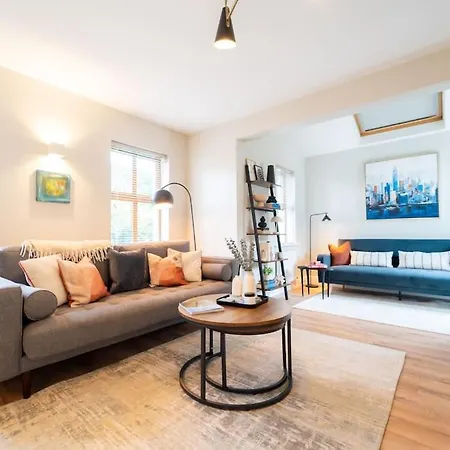 Serene Retreat Dingle